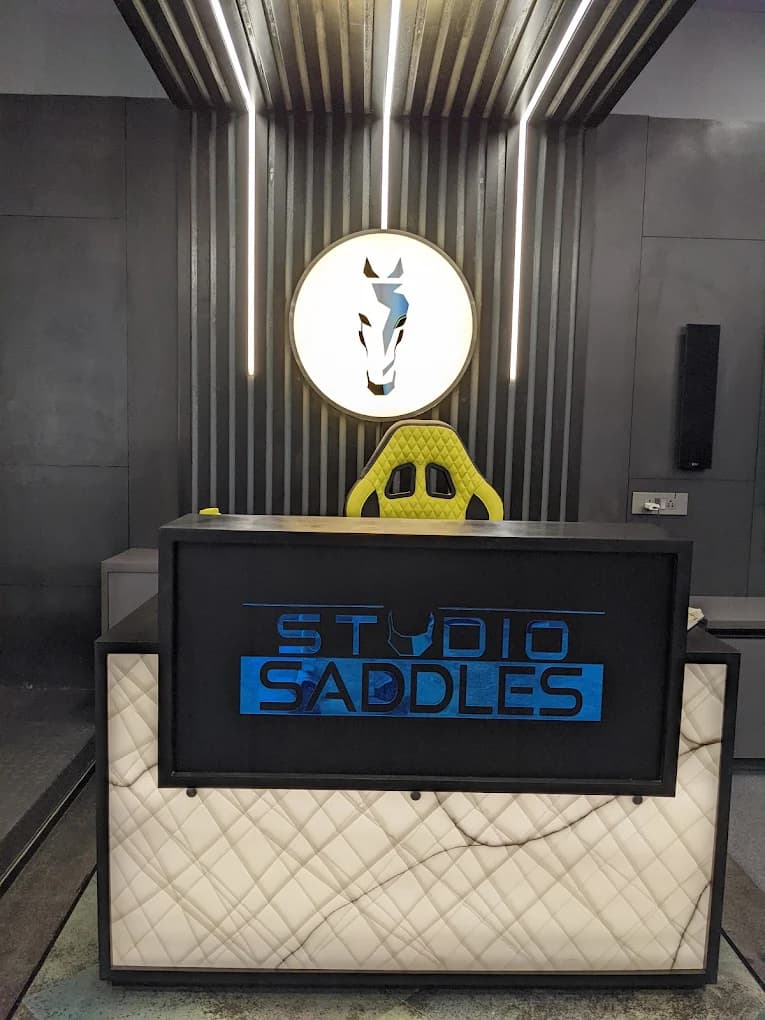 Studio Saddles